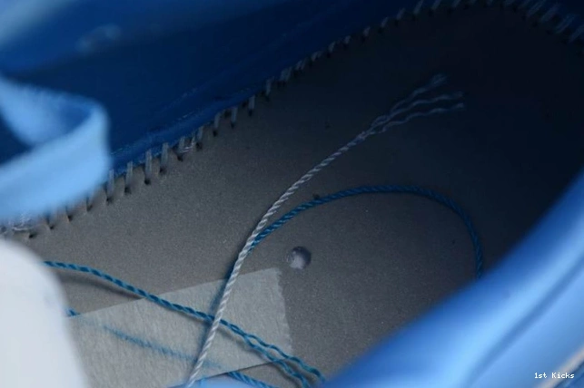 1st Kicks Shoes AO9944-441 Jordan (W) Low UNC 1 Air 0701